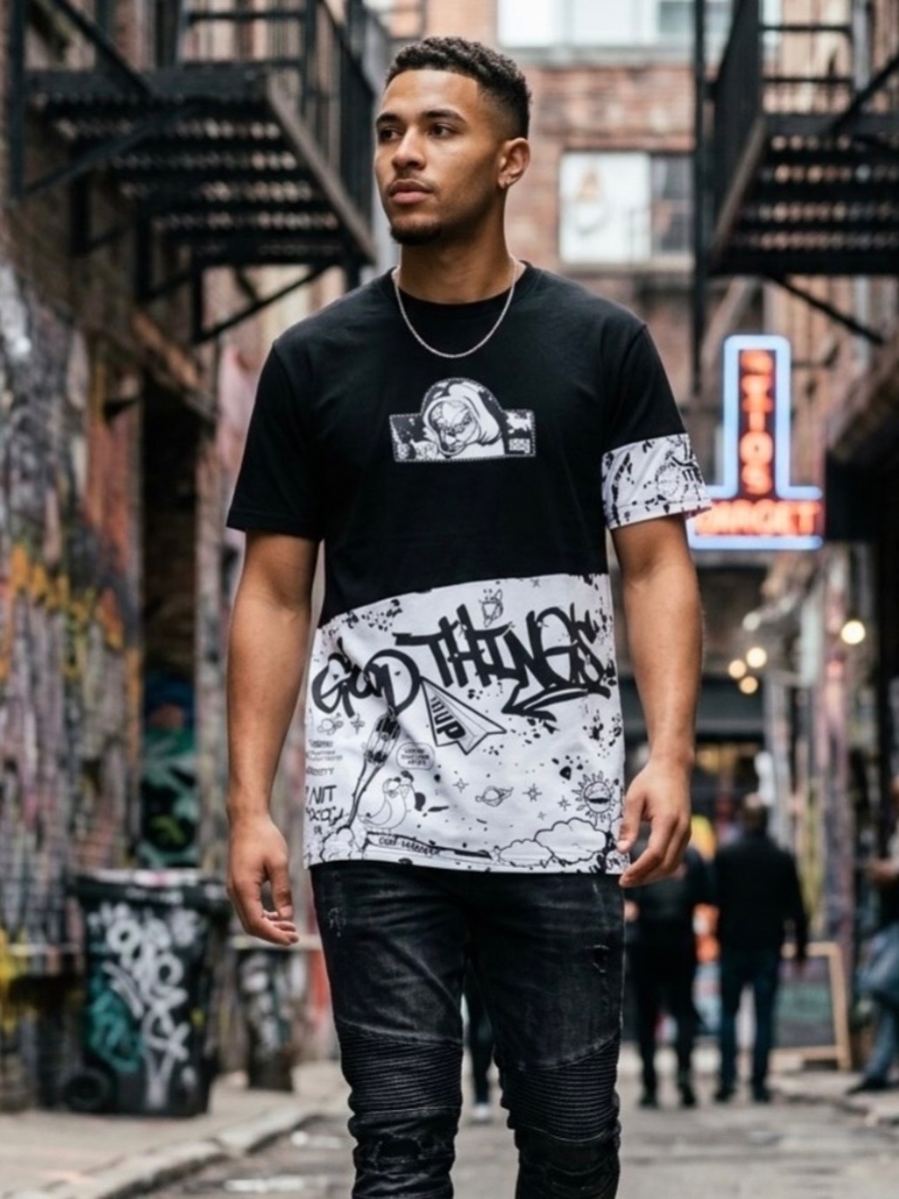 GTL4 Men’s Sz L Black White T-Shirt Streetwear Graphic Colorblock Urban Hip Hop